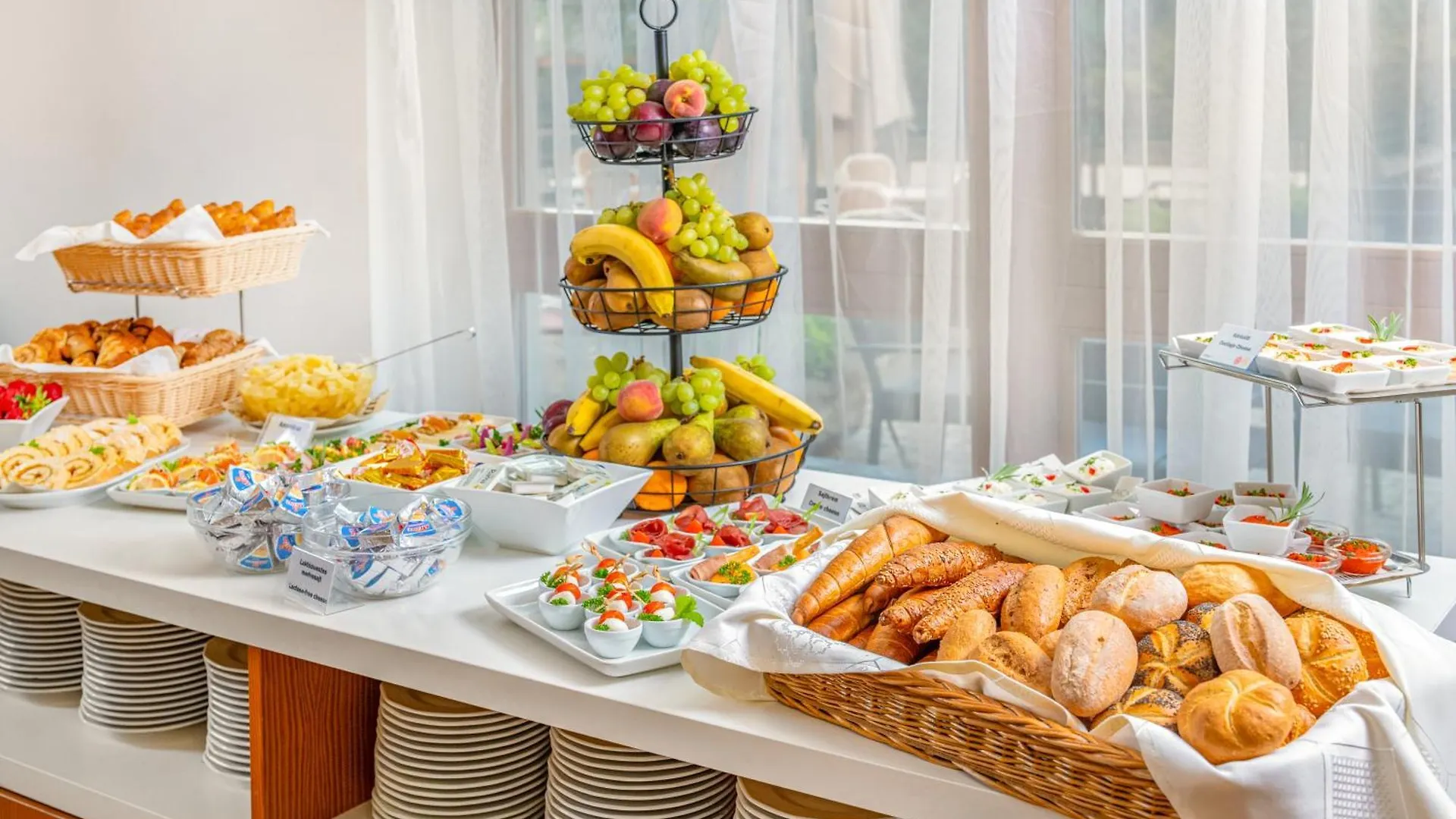 Corvin Hotel Budapest Sissi Wing
