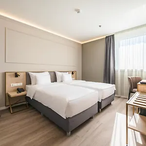 4* Ξενοδοχείο Expo Tower By Mellow Mood