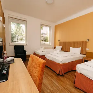 Otel Metro