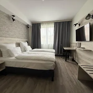 4* Ξενοδοχείο Nexto Dormero