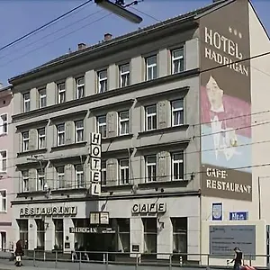 *** Szálloda Hadrigan Ausztria