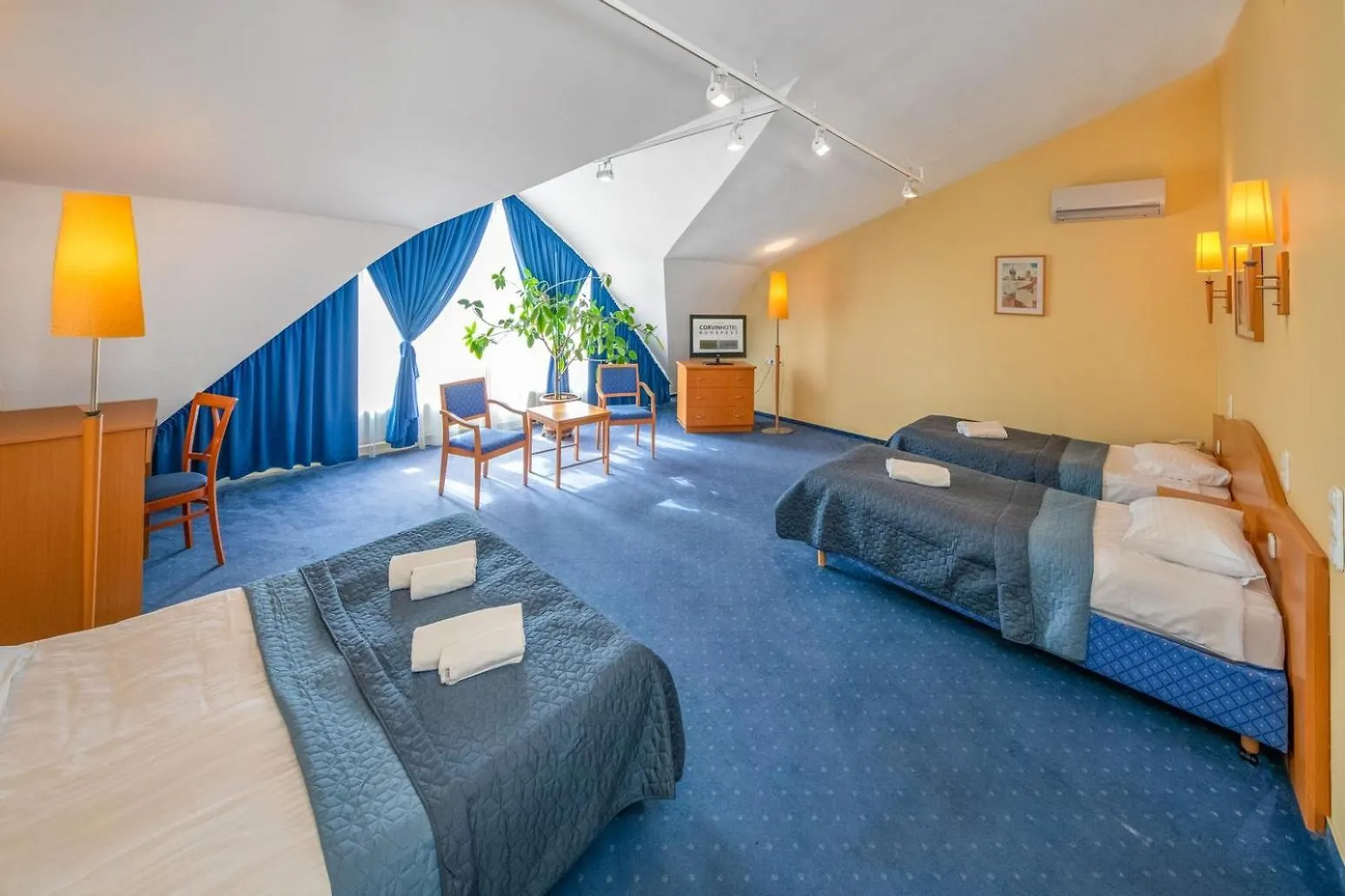 Corvin Hotel Budapest Sissi Wing