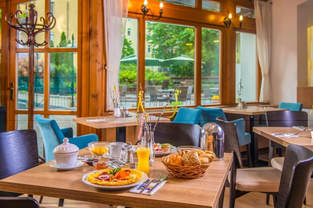 Corvin Hotel Budapest Sissi Wing Hongarije