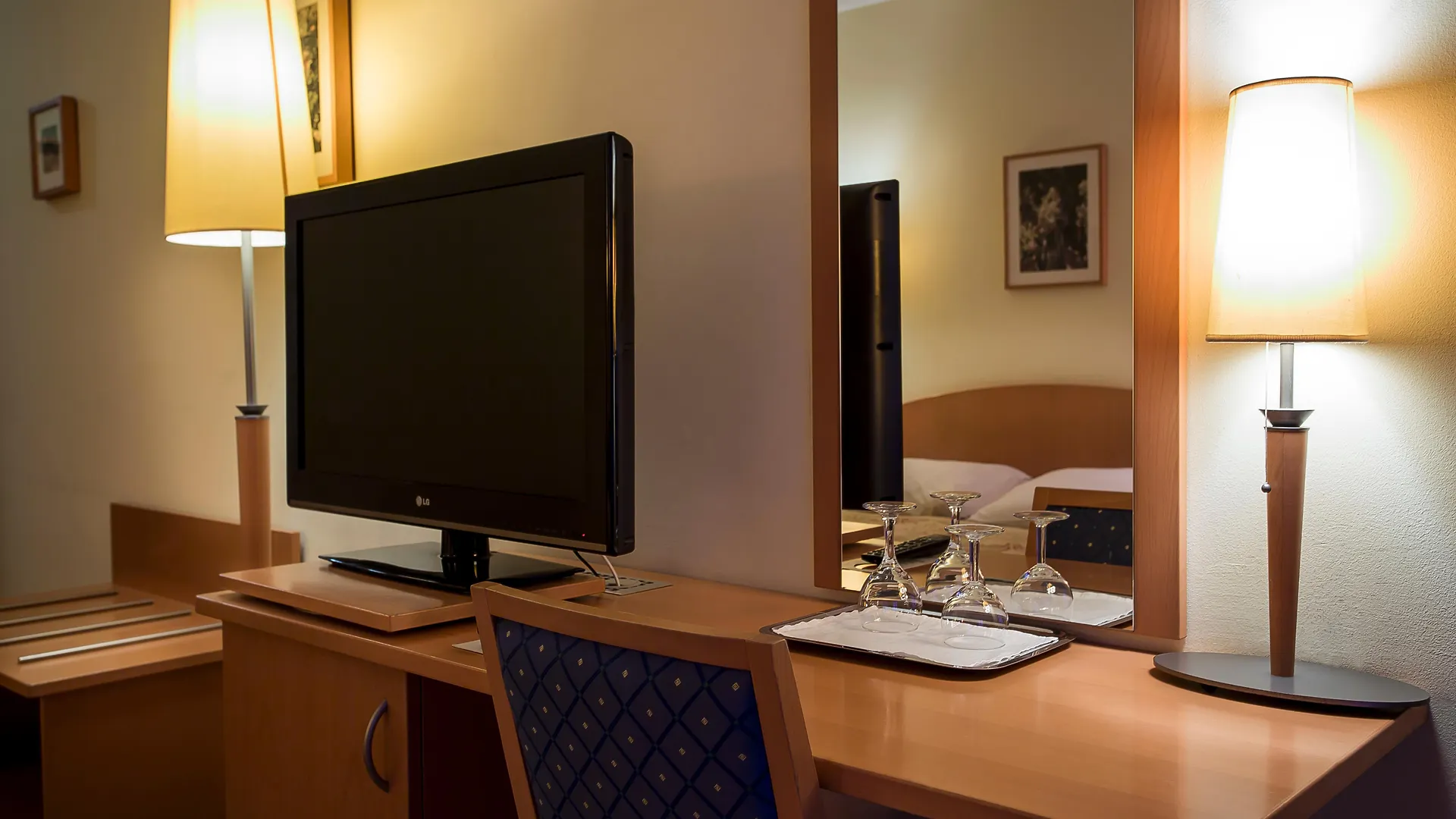 Corvin Hotel Budapest Sissi Wing