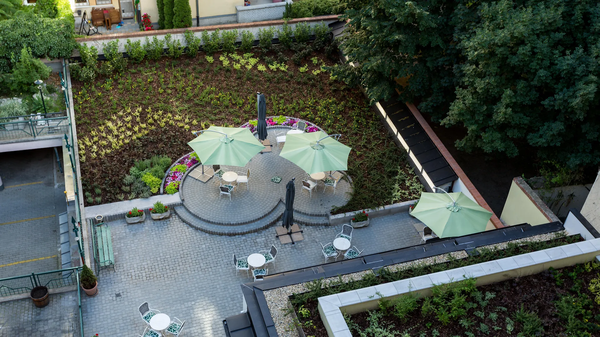 Corvin Hotel Budapest Sissi Wing